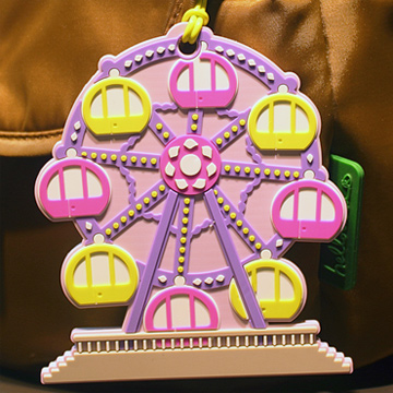 【主題樂園】摩天輪造型行李牌 (粉紫)